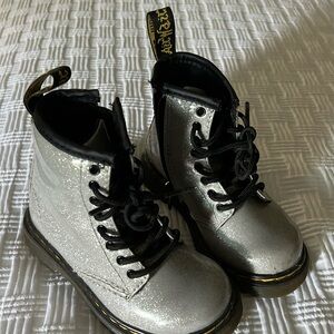Dr.Martens size 7 toddler boots